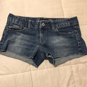 AMERICAN EAGLE BLUE JEAN SHORTS